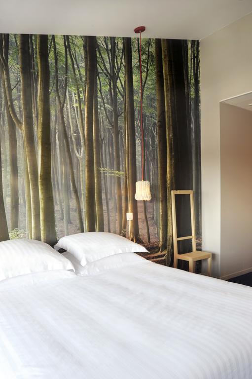 L'Echappee Belle Hotel LʼIsle-Jourdain Kültér fotó