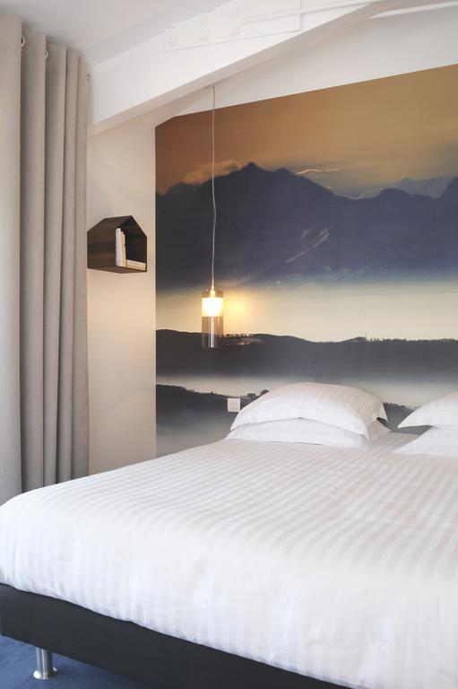 L'Echappee Belle Hotel LʼIsle-Jourdain Kültér fotó