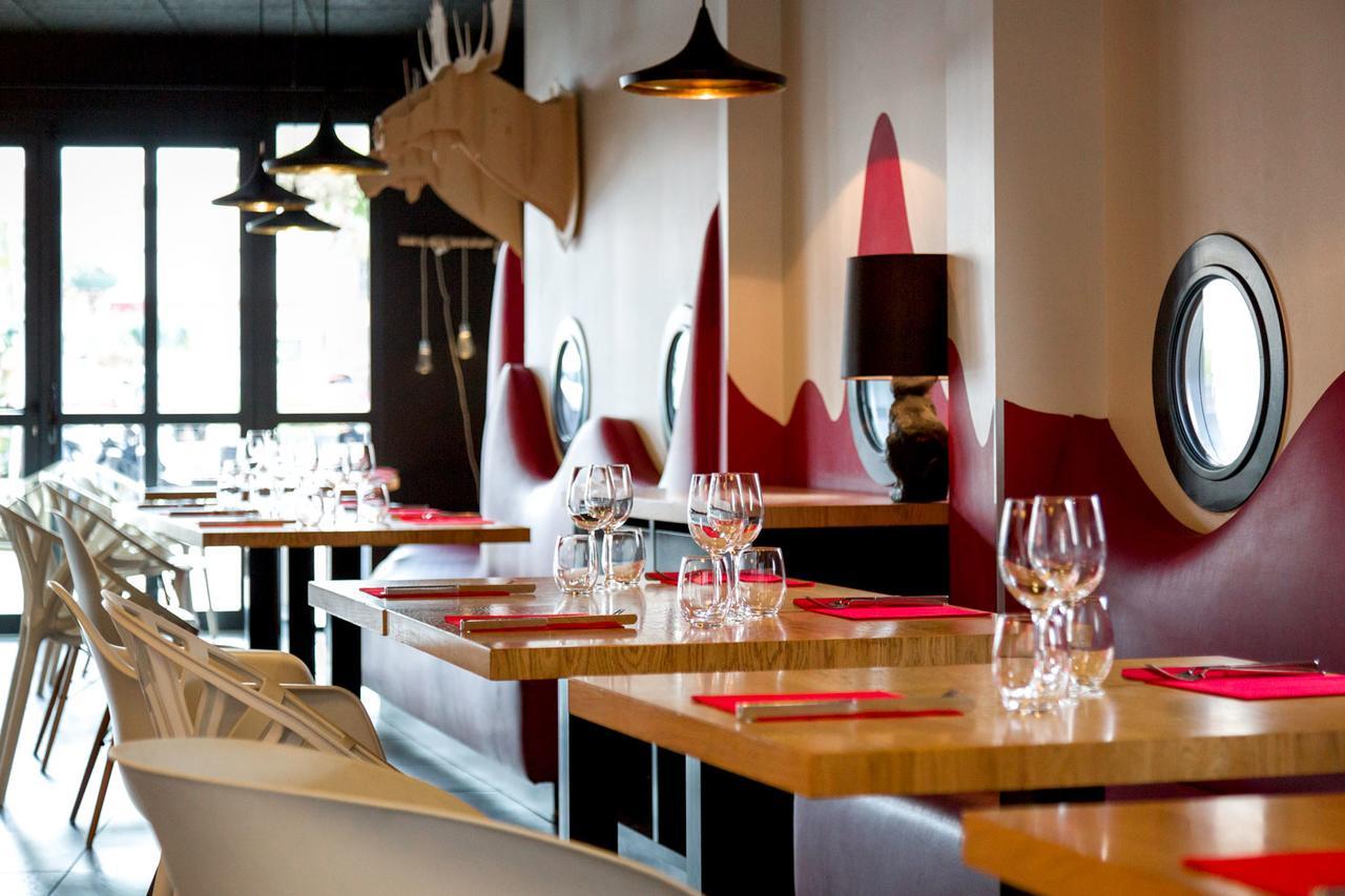 L'Echappee Belle Hotel LʼIsle-Jourdain Kültér fotó