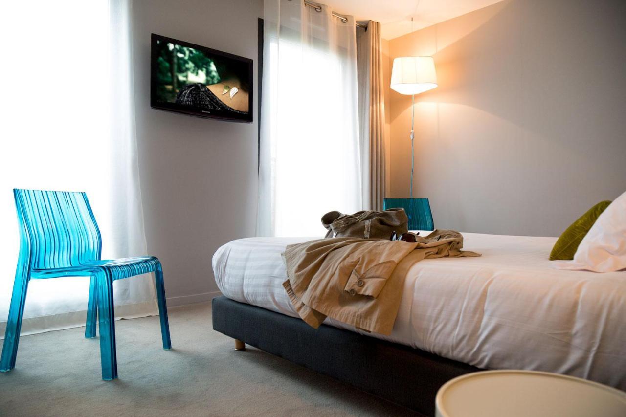 L'Echappee Belle Hotel LʼIsle-Jourdain Kültér fotó